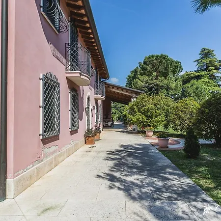 Cà Degli Ulivi *